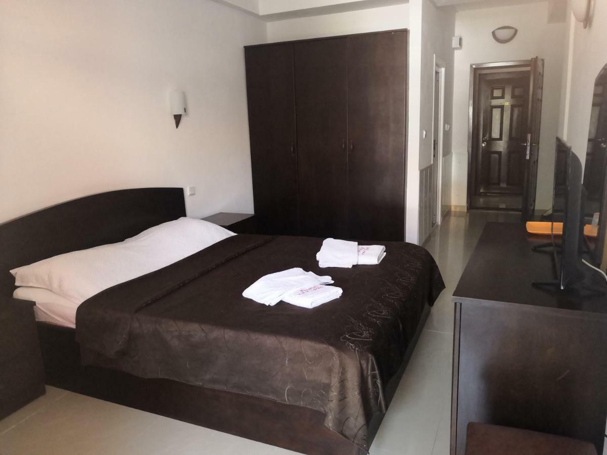 Hotel Prestige Costinești Εξωτερικό φωτογραφία